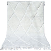 Snowy - 5.2 x 8.3 ft