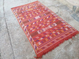 Sabra - 7.5 x 4.2 ft